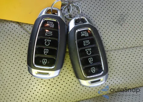 2021 Hyundai Elantra Limited z USA, uszkodzony, nr VIN 5NPLP4AG2MH014440